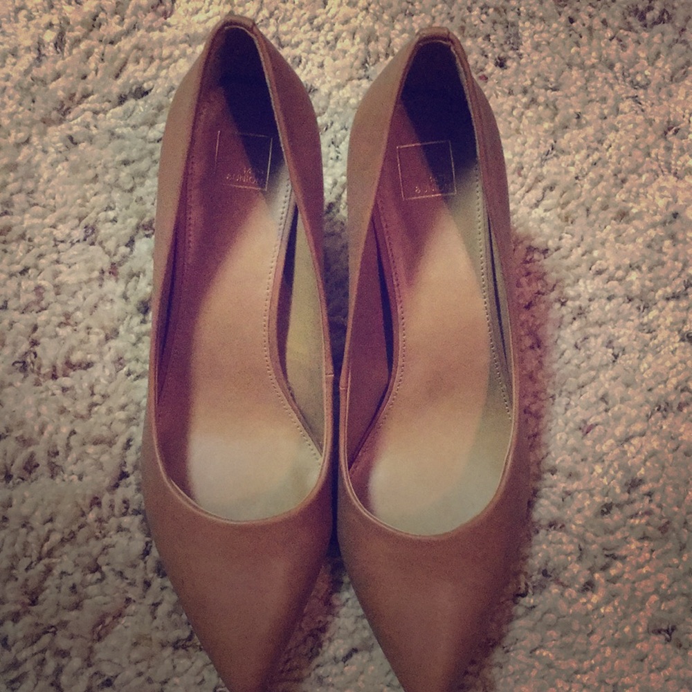 Carmel pumps